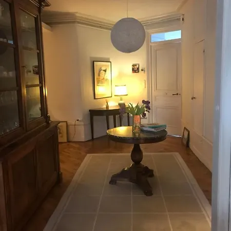 Berges Du Rhone/ Chambre Avec Balcon-3