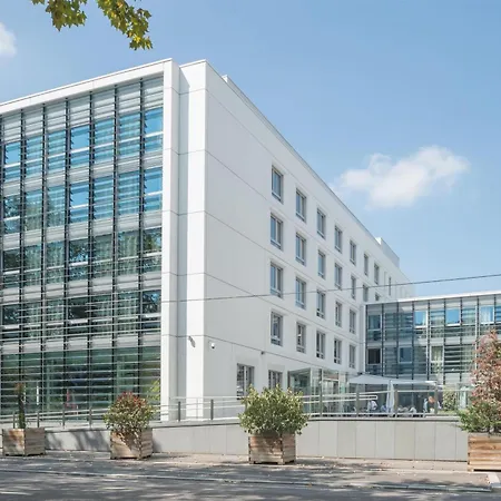 Spark By Hilton Lyon Ouest-3